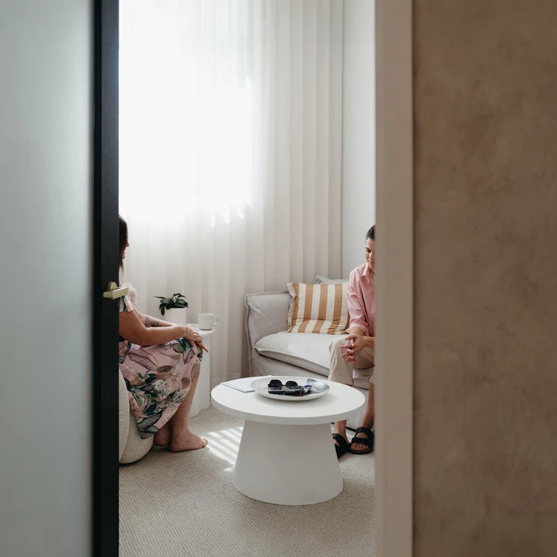 Couples-Therapist-Session